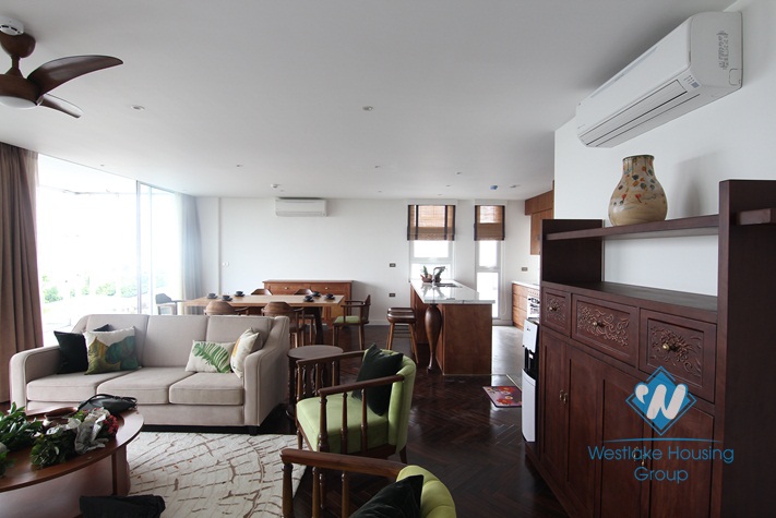 A luxury 4 bedroom apartment for rent in Tay Ho area